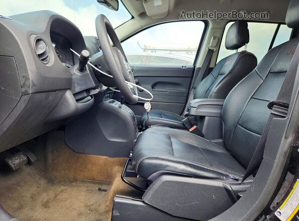 1C4NJCBA3HD124942 2017 JEEP COMPASS Black წინა სალონის ხედი