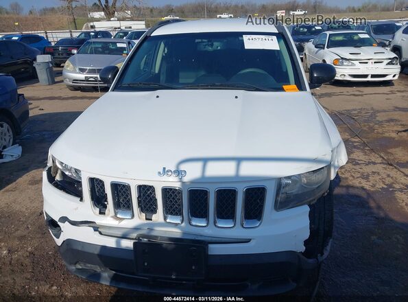 1C4NJCBA4GD525561 2016 JEEP COMPASS White Instrument cluster view