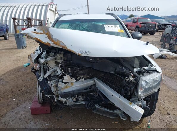 1C4NJDBB8GD723266 2016 JEEP COMPASS White Սալոնի հետևի տեսք