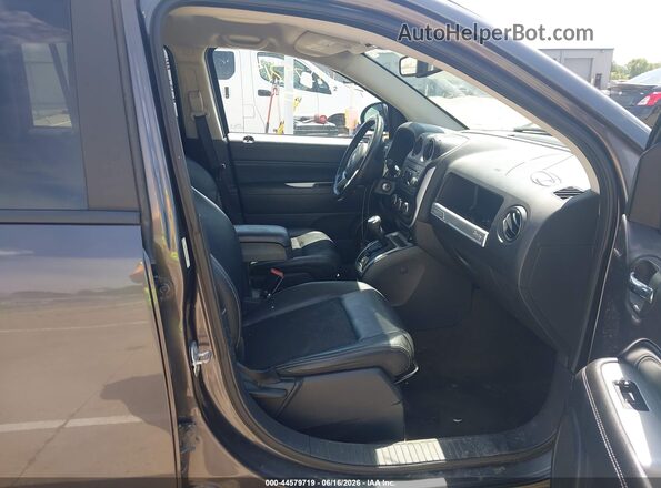 1C4NJDEB0HD121622 2017 JEEP COMPASS Gray წინა სალონის ხედი