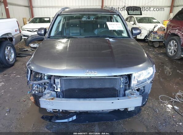 1C4NJDEBXGD802448 2016 JEEP COMPASS Blue Вид задньої частини салону