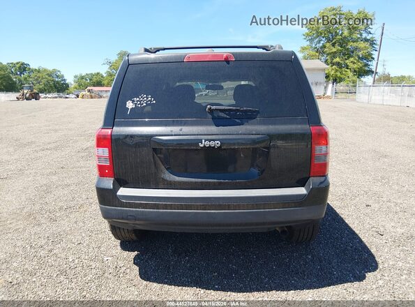 1C4NJPBA7HD115829 2017 JEEP PATRIOT Black 