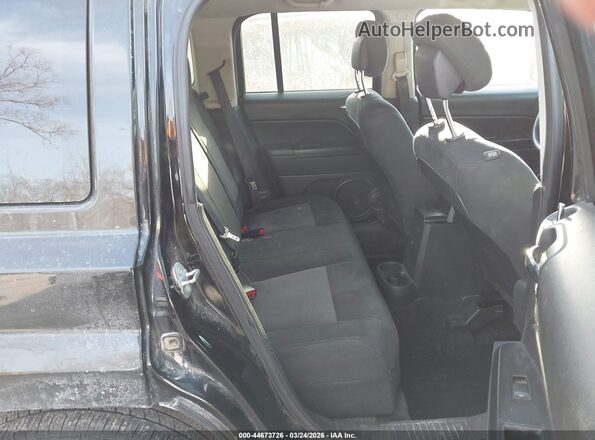 1C4NJPBA9GD575539 2016 JEEP PATRIOT Black VIN კოდის სტიკერის ხედი