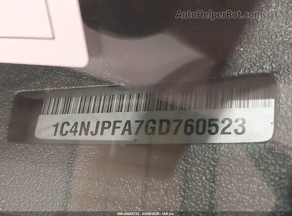 1C4NJPFA7GD760523 2016 JEEP PATRIOT White Вид підкапотного простору