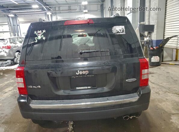 1C4NJRFB2HD193403 2017 JEEP PATRIOT Black Widok z tyłu