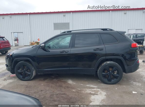 1C4PJLAB5HW617383 2017 JEEP CHEROKEE Черный 