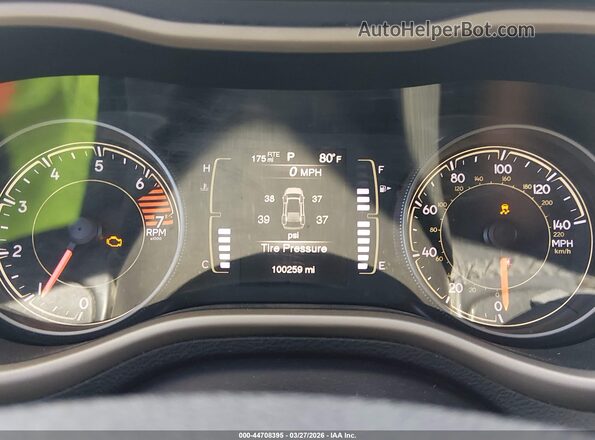 1C4PJLAB8HW654766 2017 JEEP CHEROKEE Black Widok tylnych siedzeń