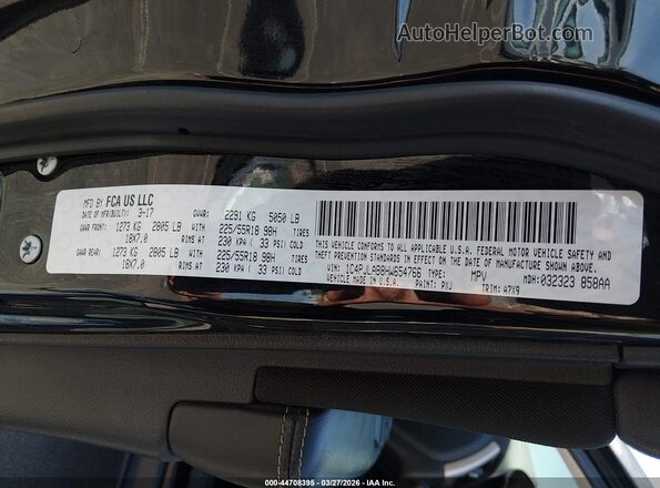 1C4PJLAB8HW654766 2017 JEEP CHEROKEE Black Widok komory silnika