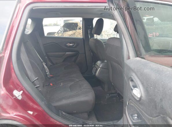 1C4PJLCB0KD264387 2019 JEEP CHEROKEE Maroon Вид наклейки з VIN-кодом