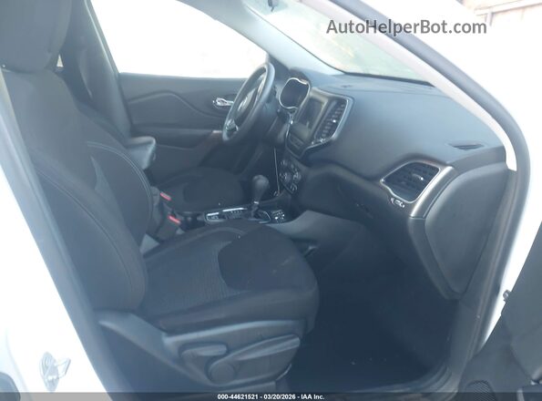 1C4PJLCB1KD248876 2019 JEEP CHEROKEE White Սալոնի դիմացի տեսք