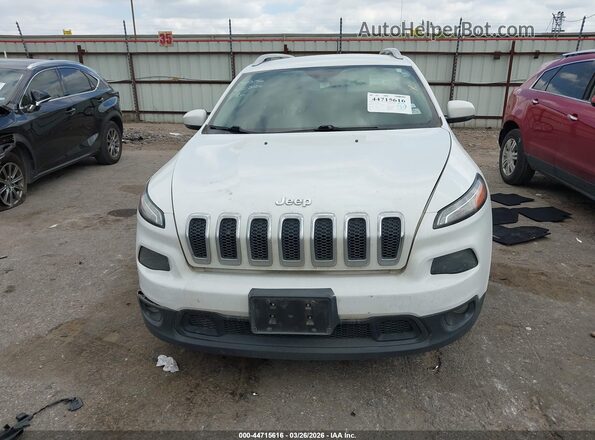 1C4PJLCB5HW650106 2017 JEEP CHEROKEE White Вид щитка приладів