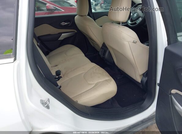 1C4PJLCB5HW650106 2017 JEEP CHEROKEE White Вид наклейки з VIN-кодом