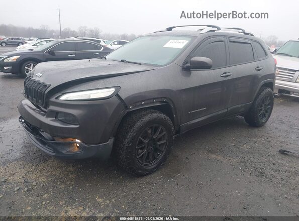 1C4PJLCB8HW617603 2017 JEEP CHEROKEE Gray 