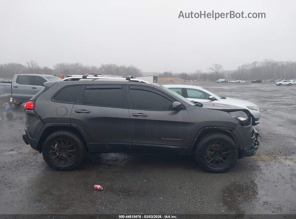 1C4PJLCB8HW617603 2017 JEEP CHEROKEE Gray 