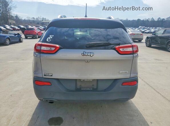 1C4PJLCB9JD590493 2018 JEEP CHEROKEE Silver 