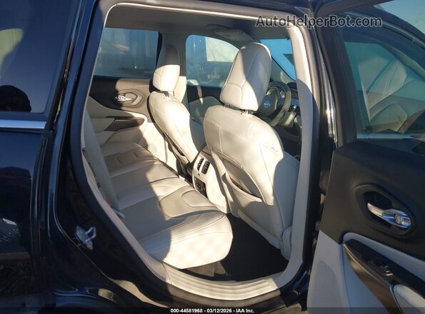 1C4PJLDB3LD652830 2020 JEEP CHEROKEE Black Widok naklejki z numerem VIN