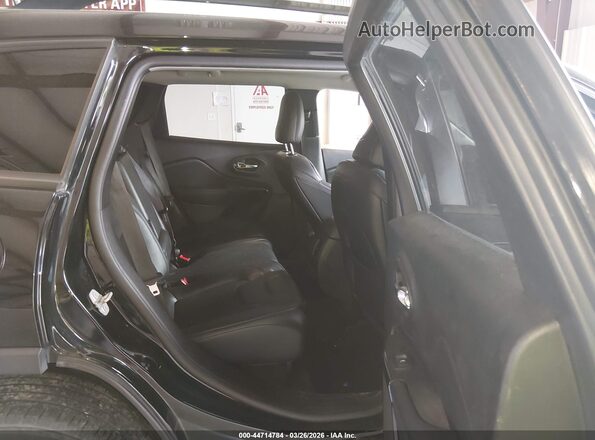 1C4PJLLB0LD645531 2020 JEEP CHEROKEE Black VIN კოდის სტიკერის ხედი