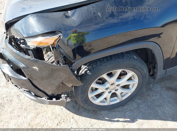 1C4PJLLB7JD503433 2018 JEEP CHEROKEE Black Widok z przodu