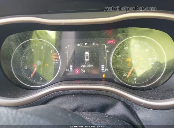 1C4PJMABXHW562466 2017 JEEP CHEROKEE White 