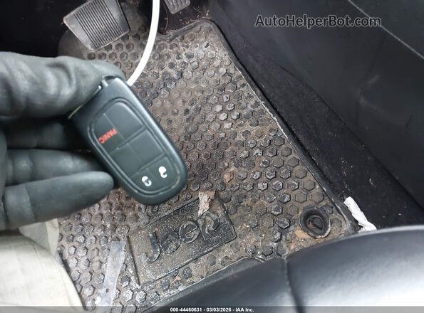 1C4PJMBX3KD141993 2019 JEEP CHEROKEE Black 