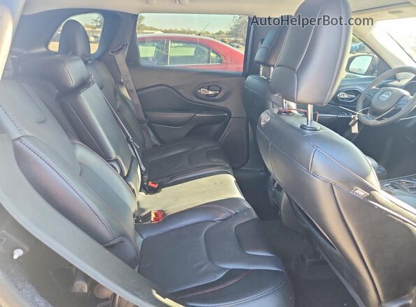 1C4PJMBX5ND550145 2022 JEEP CHEROKEE Gray Rear interior view