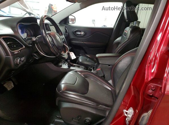 1C4PJMBX9MD176959 2021 JEEP CHEROKEE Red Widok wnętrza z przodu