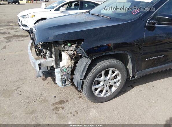 1C4PJMCB4JD515089 2018 JEEP CHEROKEE Черный Вид спереди