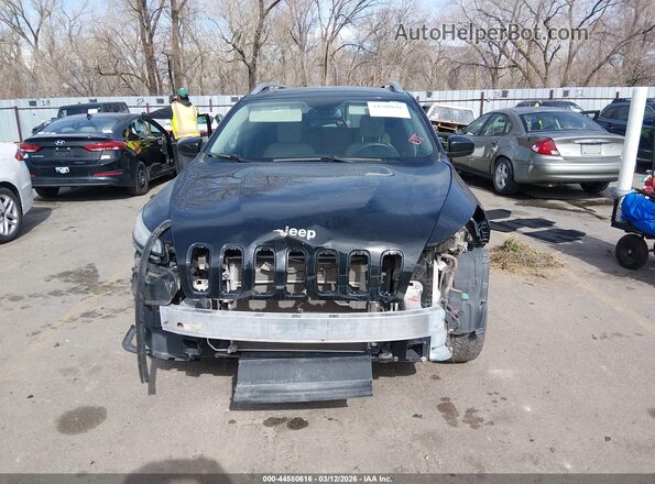 1C4PJMCB4JD515089 2018 JEEP CHEROKEE Черный Вид задней части салона
