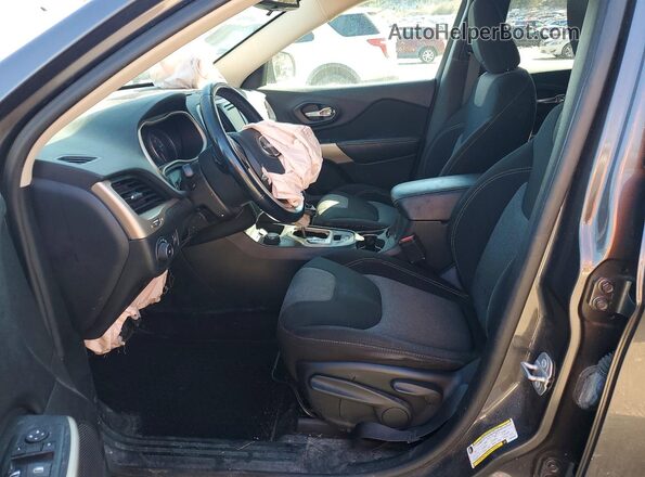 1C4PJMCBXJD575605 2018 JEEP CHEROKEE Charcoal წინა სალონის ხედი