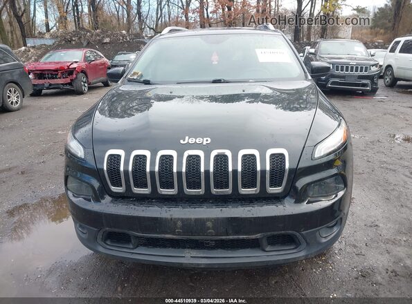 1C4PJMCS2HD216162 2017 JEEP CHEROKEE Black წინა ხედი