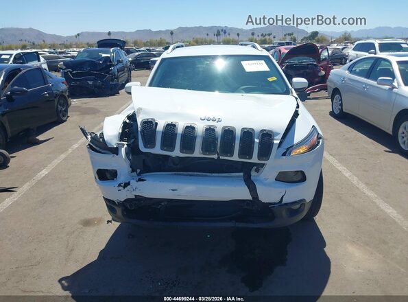 1C4PJMCS9GW259576 2016 JEEP CHEROKEE Белый Вид щитка приборов