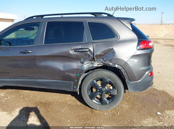 1C4PJMCX6JD541639 2018 JEEP CHEROKEE Gray Widok z przodu