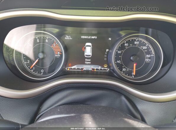 1C4PJMDS4GW315860 2016 JEEP CHEROKEE White Widok tylnych siedzeń