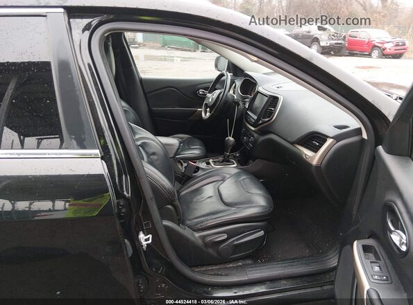 1C4PJMDS7HW658258 2017 JEEP CHEROKEE Black 