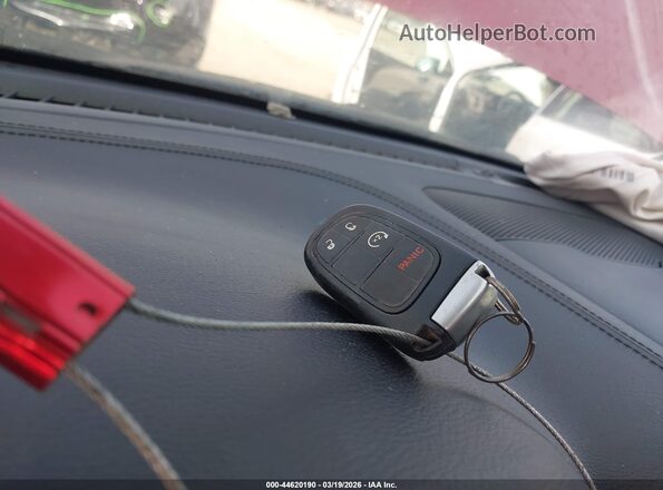 1C4PJMLB5MD238246 2021 JEEP CHEROKEE Red Вид панелі приладів