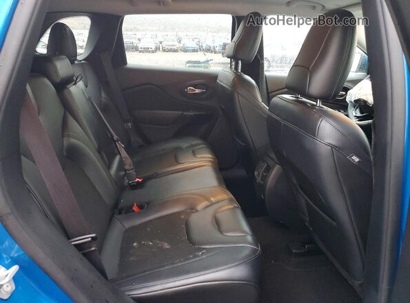 1C4PJMLB7MD238409 2021 JEEP CHEROKEE Blue Rear seats view