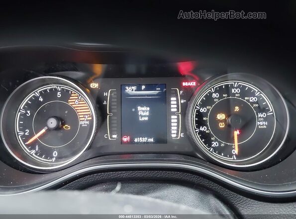1C4PJMLN5KD172420 2019 JEEP CHEROKEE Gray Հետևի նստատեղերի տեսք