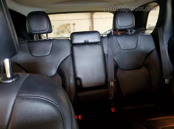 1C4PJMMB5PD102699 2023 JEEP CHEROKEE Black უკანა სავარძლების ხედი
