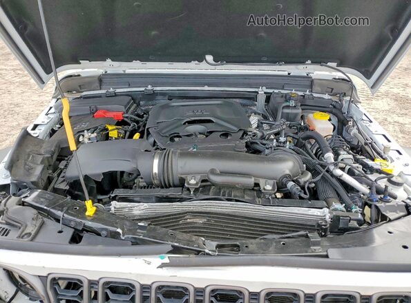 1C4PJXAN4SW553782 2025 JEEP WRANGLER White Widok wnętrza z tyłu