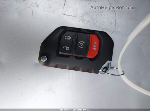1C4PJXDG2RW314383 2024 JEEP WRANGLER White Widok deski rozdzielczej