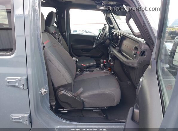 1C4PJXFG0TW179957 2026 JEEP WRANGLER Серый Вид салона спереди