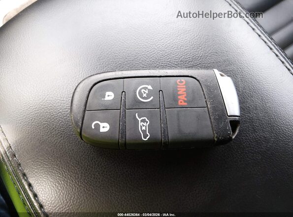 1C4RJEBG0LC376700 2020 JEEP GRAND CHEROKEE White Dashboard view