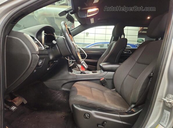 1C4RJFAG2JC156897 2018 JEEP GRAND Silver Vista interior delantera