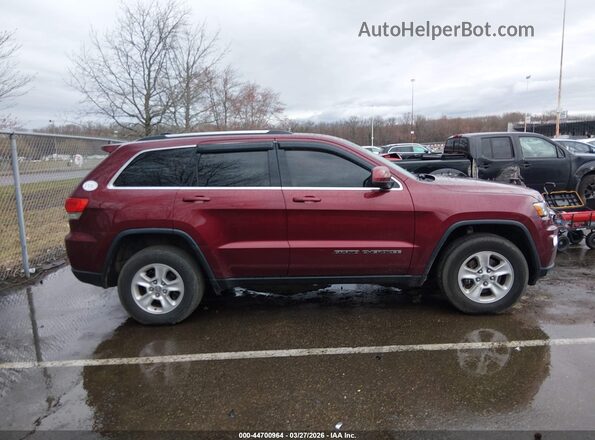 1C4RJFAG5HC845150 2017 JEEP GRAND CHEROKEE Red Widok wnętrza z tyłu