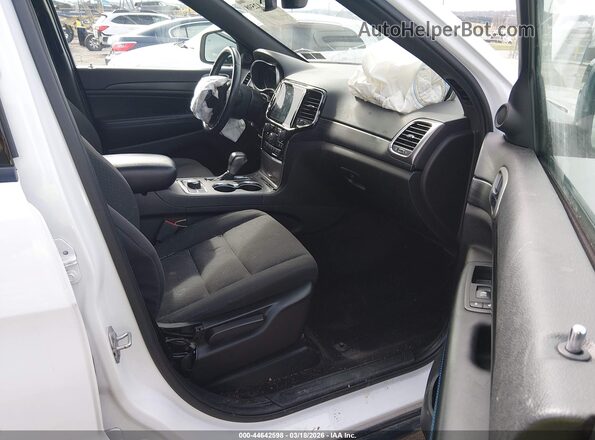 1C4RJFAG8KC537199 2019 JEEP GRAND CHEROKEE White Widok wnętrza z przodu