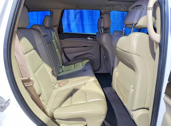 1C4RJFBG1HC792350 2017 JEEP GRAND White Vista interior trasera