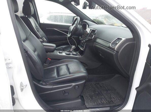 1C4RJFBG3MC585789 2021 JEEP GRAND CHEROKEE White Front interior view