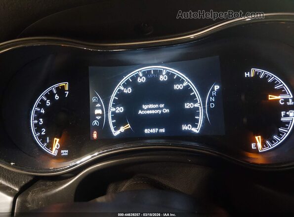 1C4RJFBG3MC702187 2021 JEEP GRAND CHEROKEE White Widok tylnych siedzeń