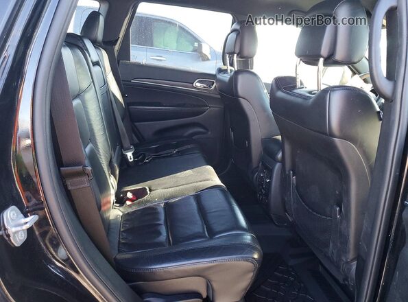1C4RJFBG5JC347633 2018 JEEP GRAND Black Rear interior view