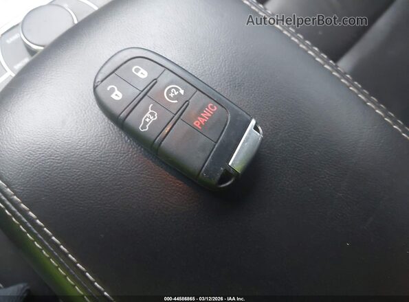 1C4RJFBG9GC409267 2016 JEEP GRAND CHEROKEE Бордовый Вид панели приборов